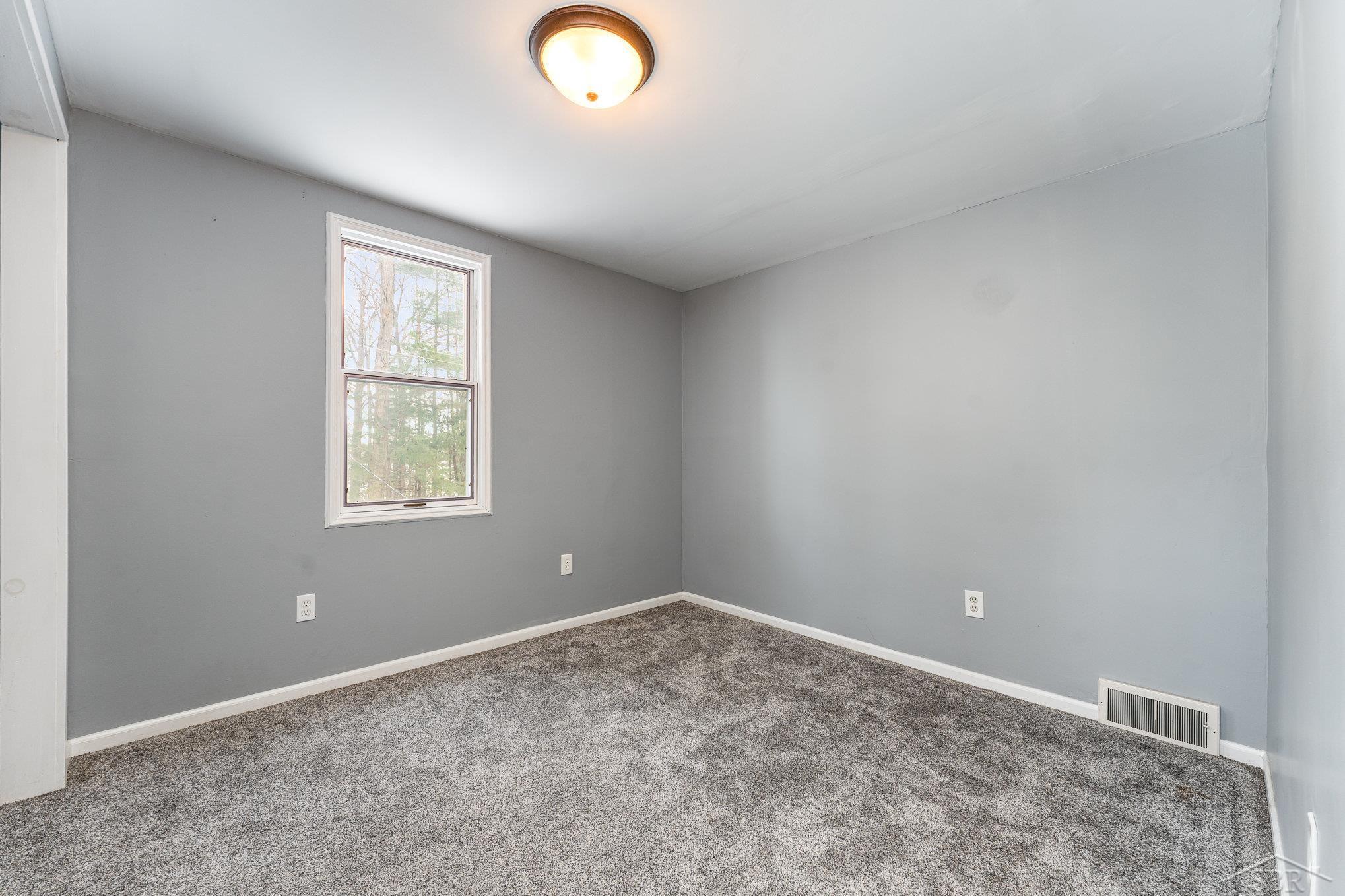 3935 North Hemlock Road Hemlock, MI 48626 - Photo 9 of 20