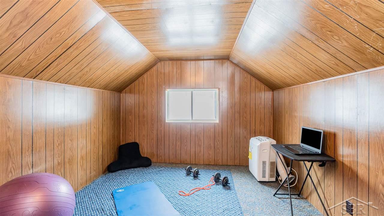 9104 Willett Road Fairgrove, MI 48733 - Photo 14 of 26 Upstairs Bedroom/Office