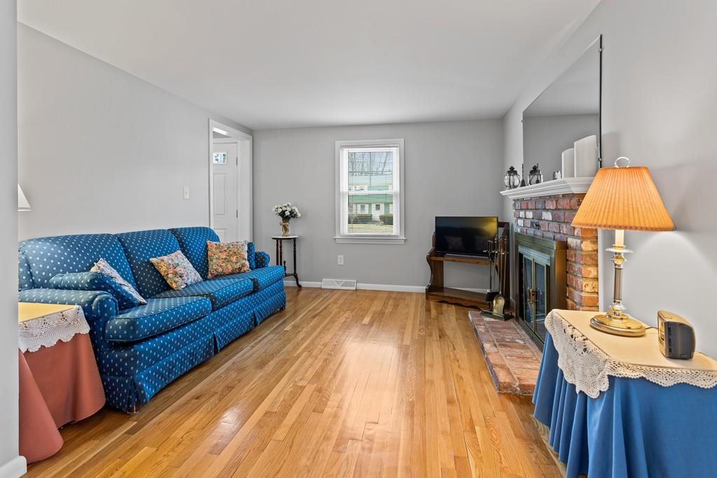 16 Black Pond Road Mansfield, MA 02048 - Photo 16 of 33 Gallery Image 16