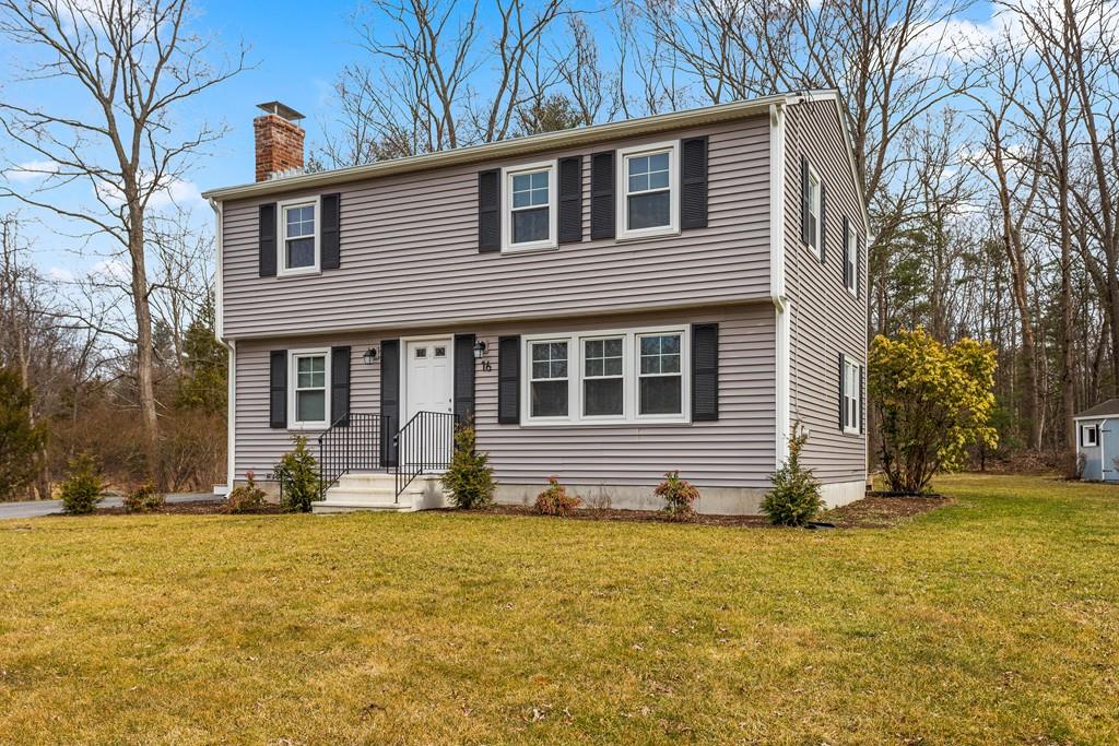 16 Black Pond Road Mansfield, MA 02048 - Photo 2 of 33 Gallery Image 2