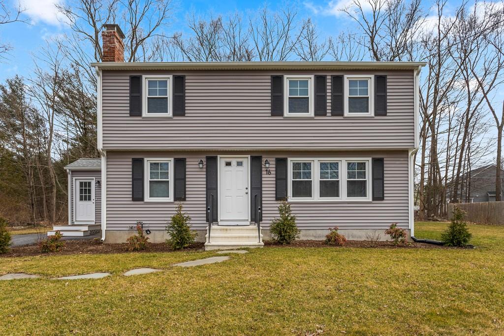 16 Black Pond Road Mansfield, MA 02048 - Photo 3 of 33 Gallery Image 3