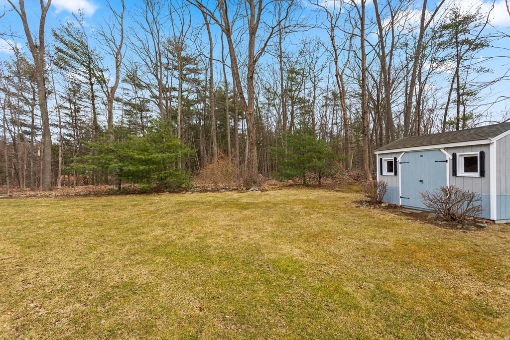 16 Black Pond Road Mansfield, MA 02048 - Photo 32 of 33 Gallery Image 32
