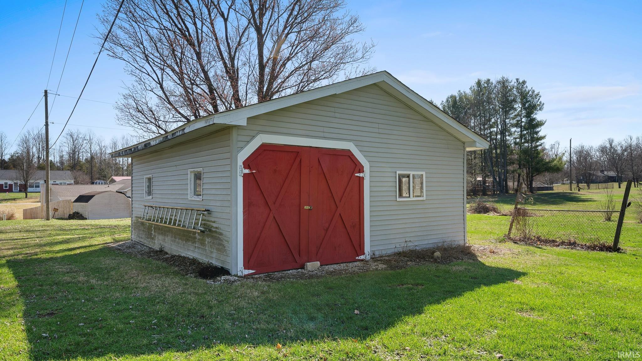 3322 Tunnelton Road Bedford, IN 47421 - Photo 23 of 36 Gallery Image 23