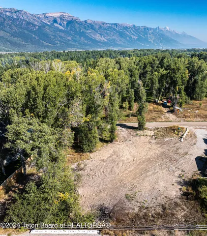 $3,300,000 | 3820 Pony Drive, Wilson, WY 83014