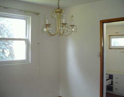 7261 Shannon Road Penn Hills, PA 15147 - Photo 3 of 7 Gallery Image 3