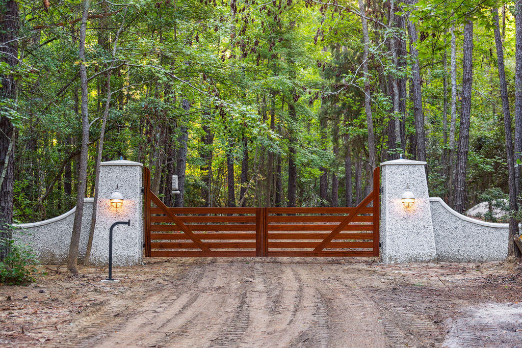 8042 Mariners Landing Awendaw, SC 29429 - Photo 12 of 53 Closed Gate