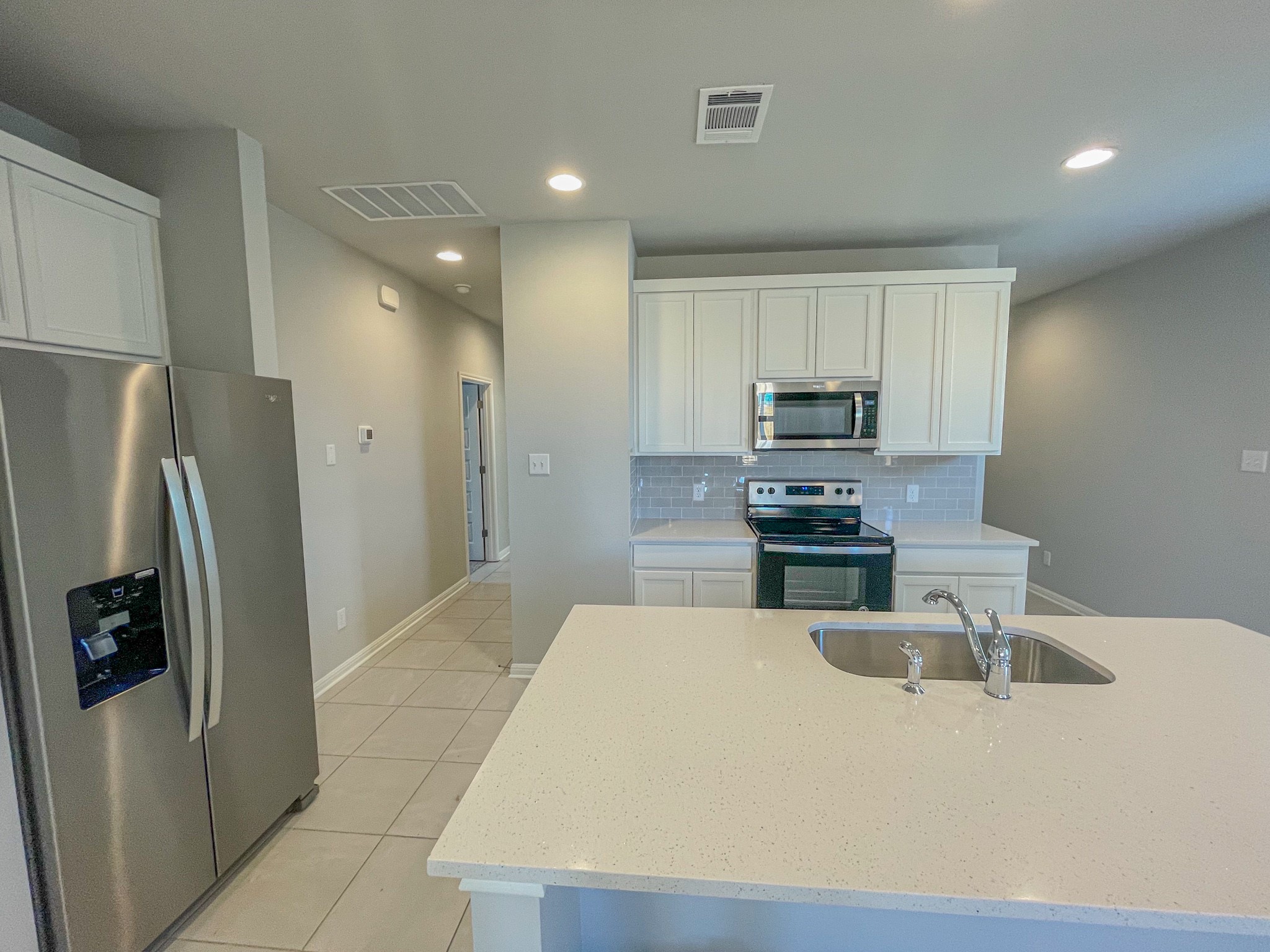 465 Unforgiven Lane Jarrell, TX 76537 - Photo 4 of 21