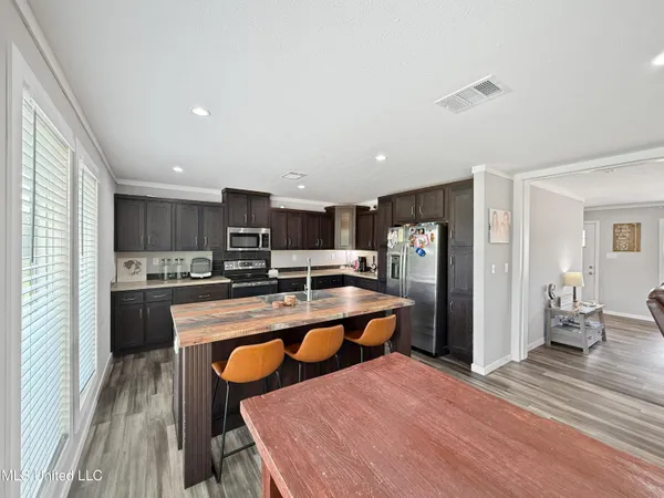 $214,900 | 1092 Highway 43, Pinola, MS 39149