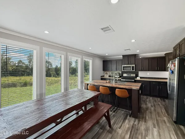 $214,900 | 1092 Highway 43, Pinola, MS 39149