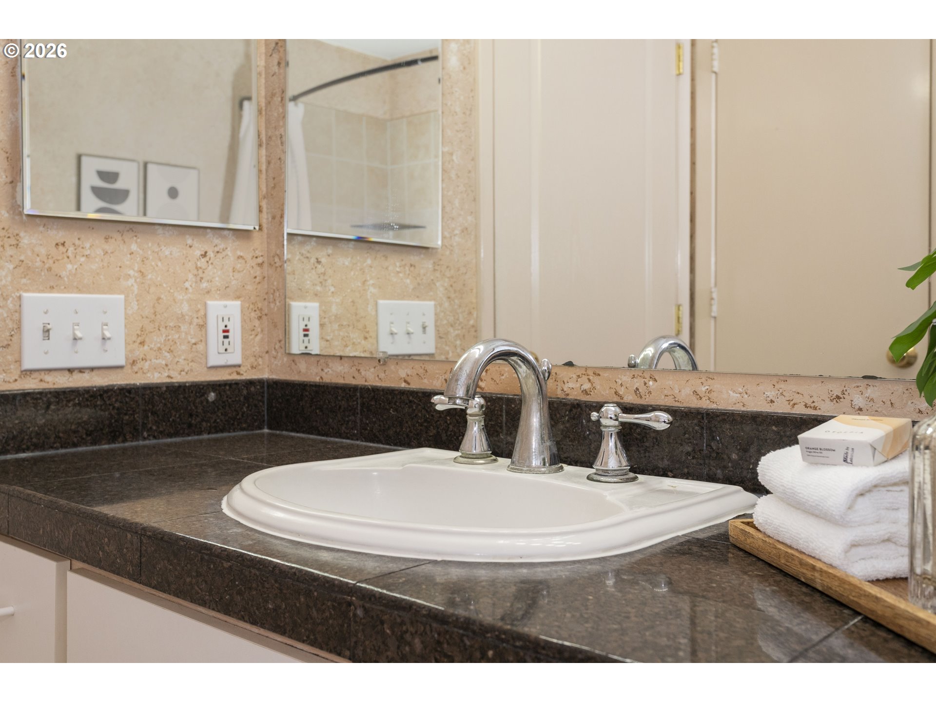 5225 Jean Road, Unit 512 Lake Oswego, OR 97035 - Photo 19 of 21