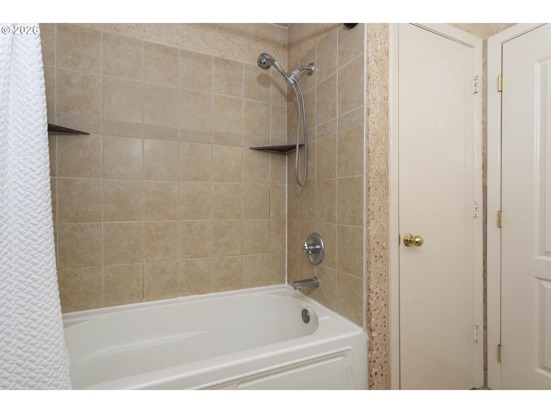 5225 Jean Road, Unit 512 Lake Oswego, OR 97035 - Photo 20 of 21