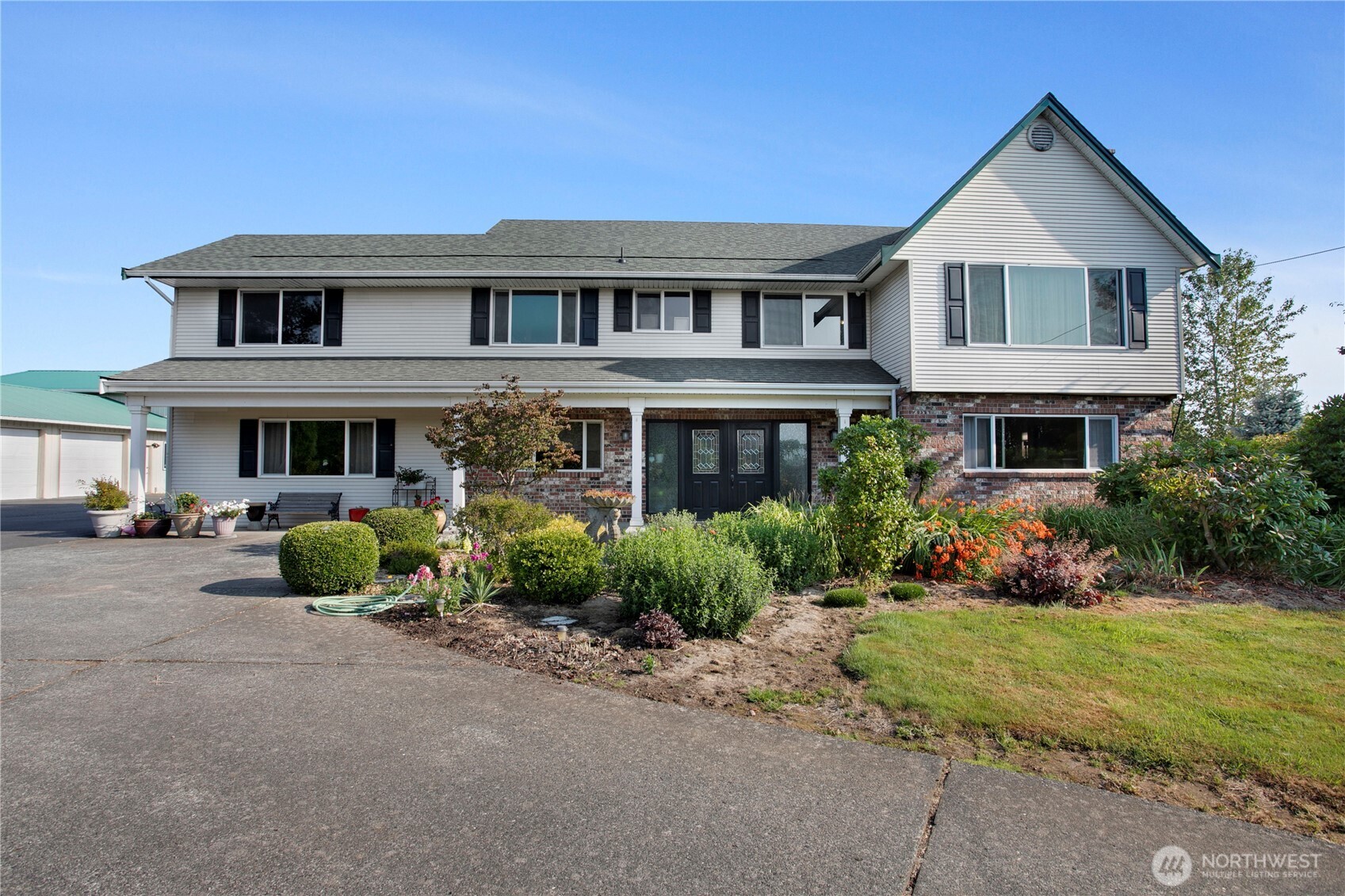 3004 Douglas Road Ferndale, WA 98248 - Photo 3 of 40