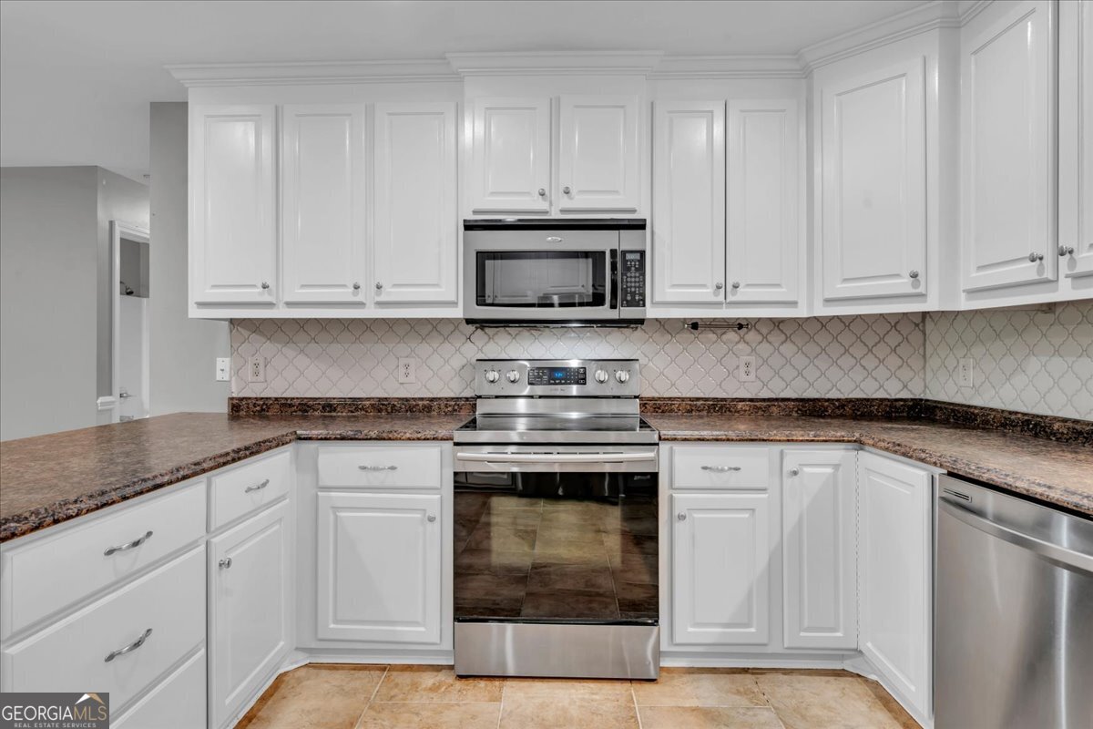 222 Blue Ridge Lane Warner Robins, GA 31088 - Photo 17 of 79