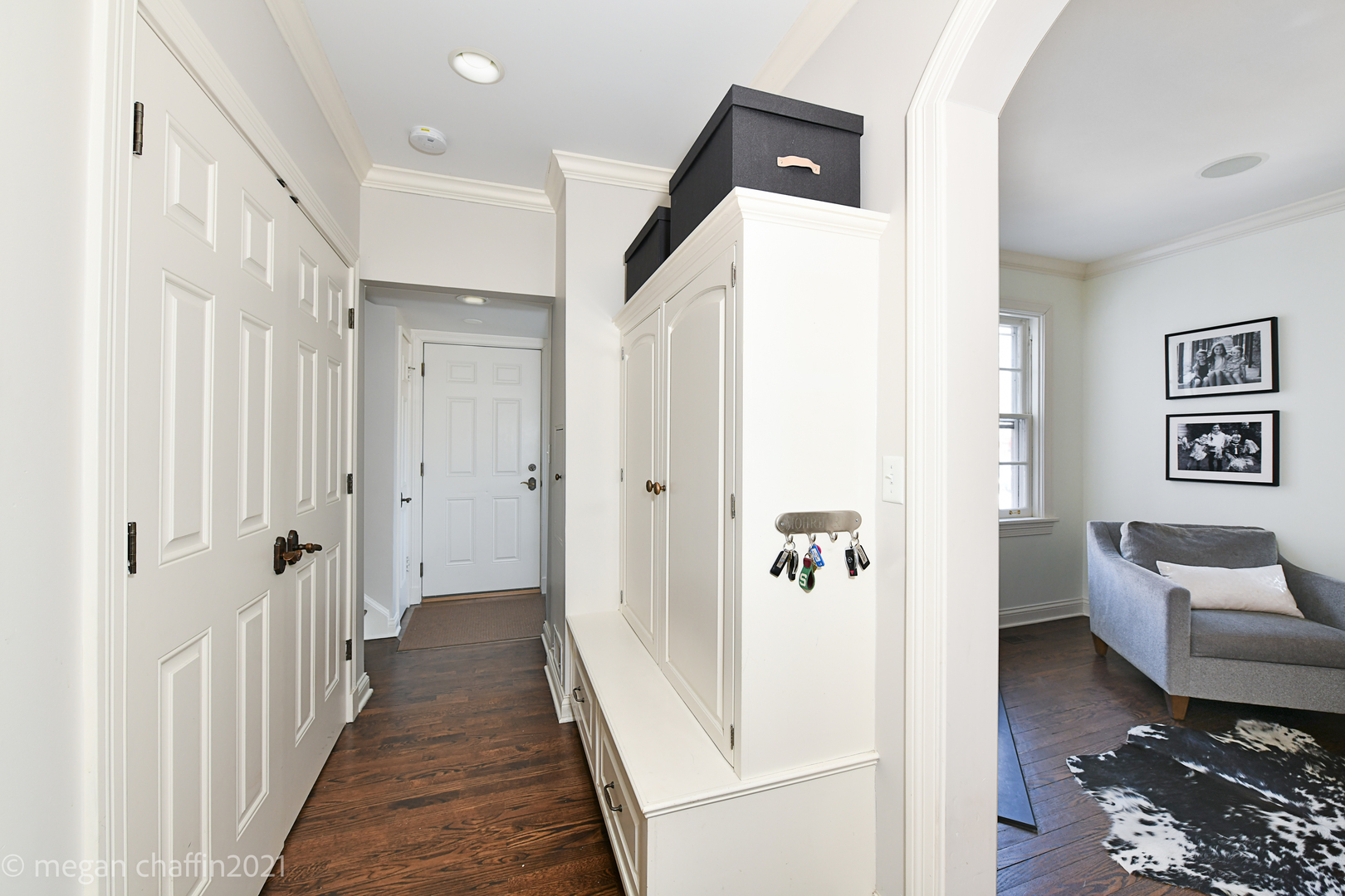 Undisclosed Address Winnetka, IL 60093 - Photo 13 of 38 a view of a hallway with couch and closet