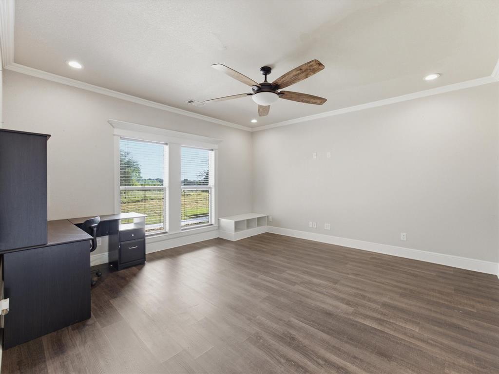 910 County Road 1111 Decatur, TX 76234 - Photo 22 of 35