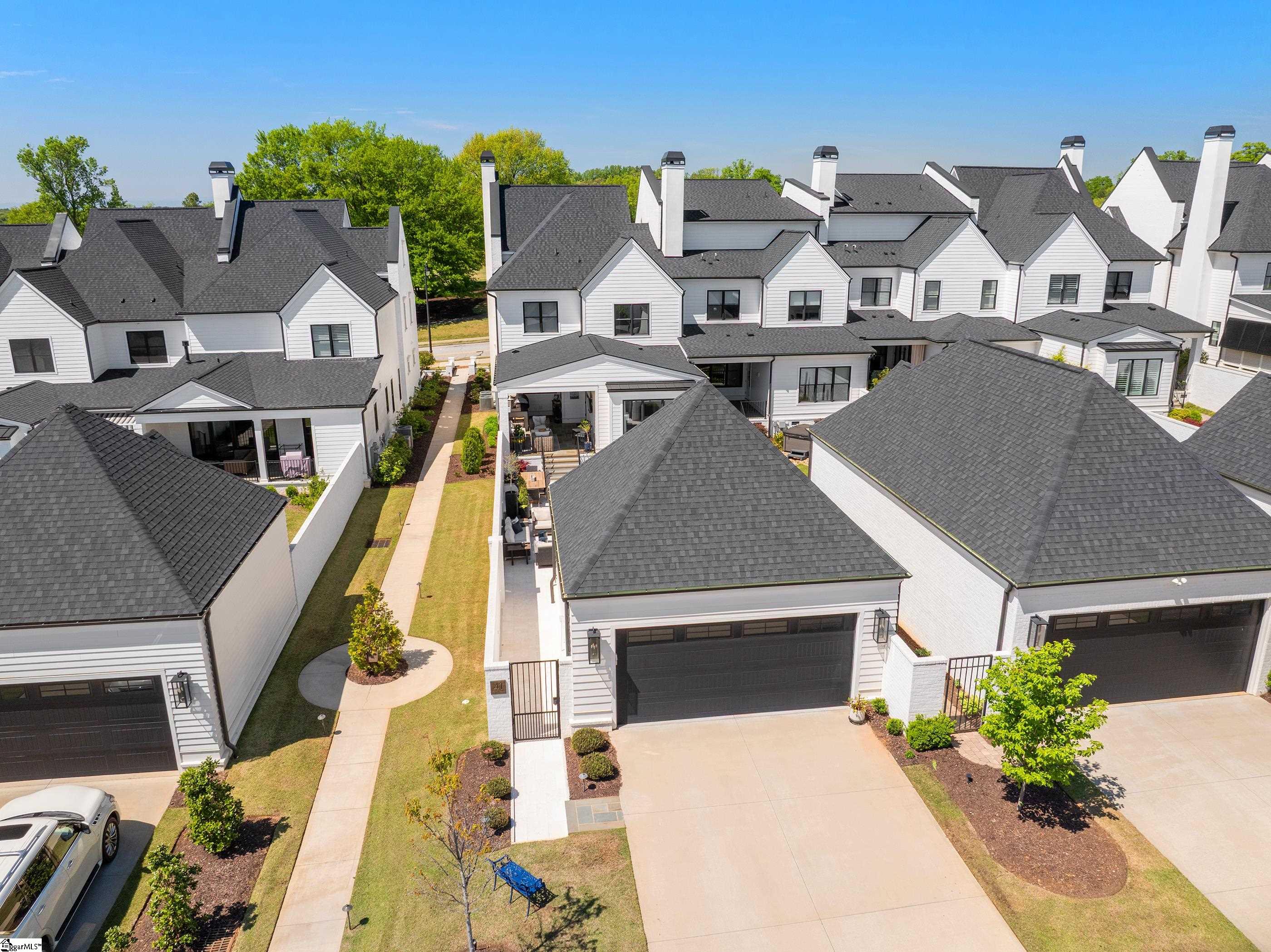 41 Legacy Park Road Greenville, SC 29607 - Photo 5 of 46