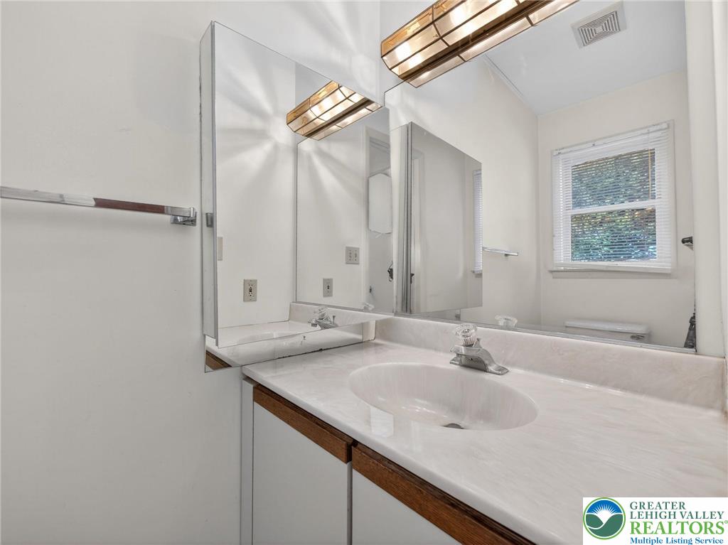 5202 Mill Road Emmaus, PA 18049 - Photo 24 of 53