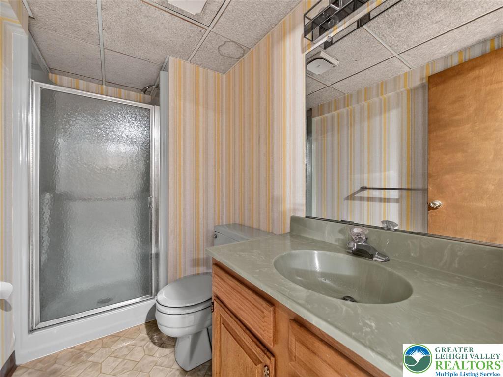 5202 Mill Road Emmaus, PA 18049 - Photo 32 of 53