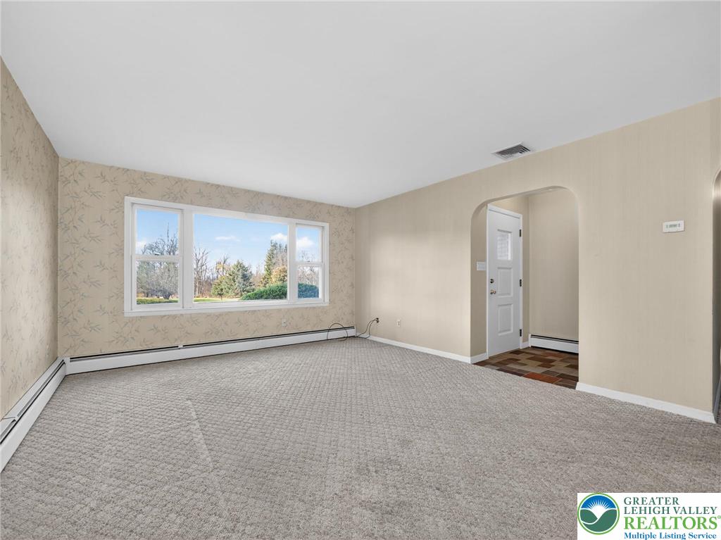 5202 Mill Road Emmaus, PA 18049 - Photo 5 of 53