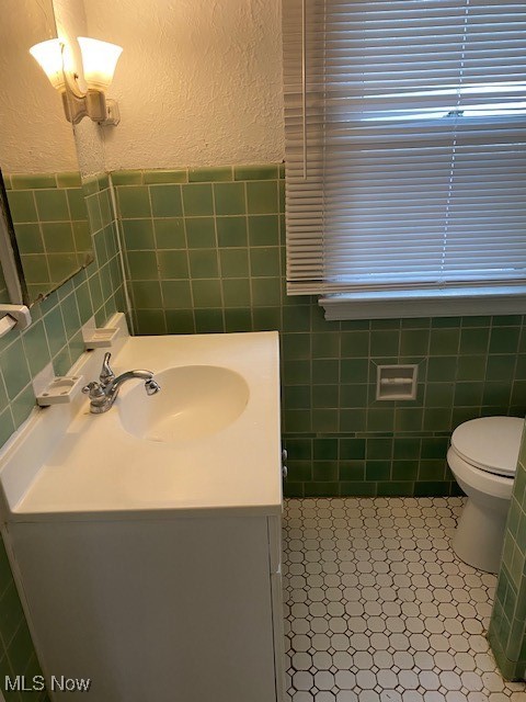3634 Cedarbrook Road Cleveland, OH 44118 - Photo 9 of 29