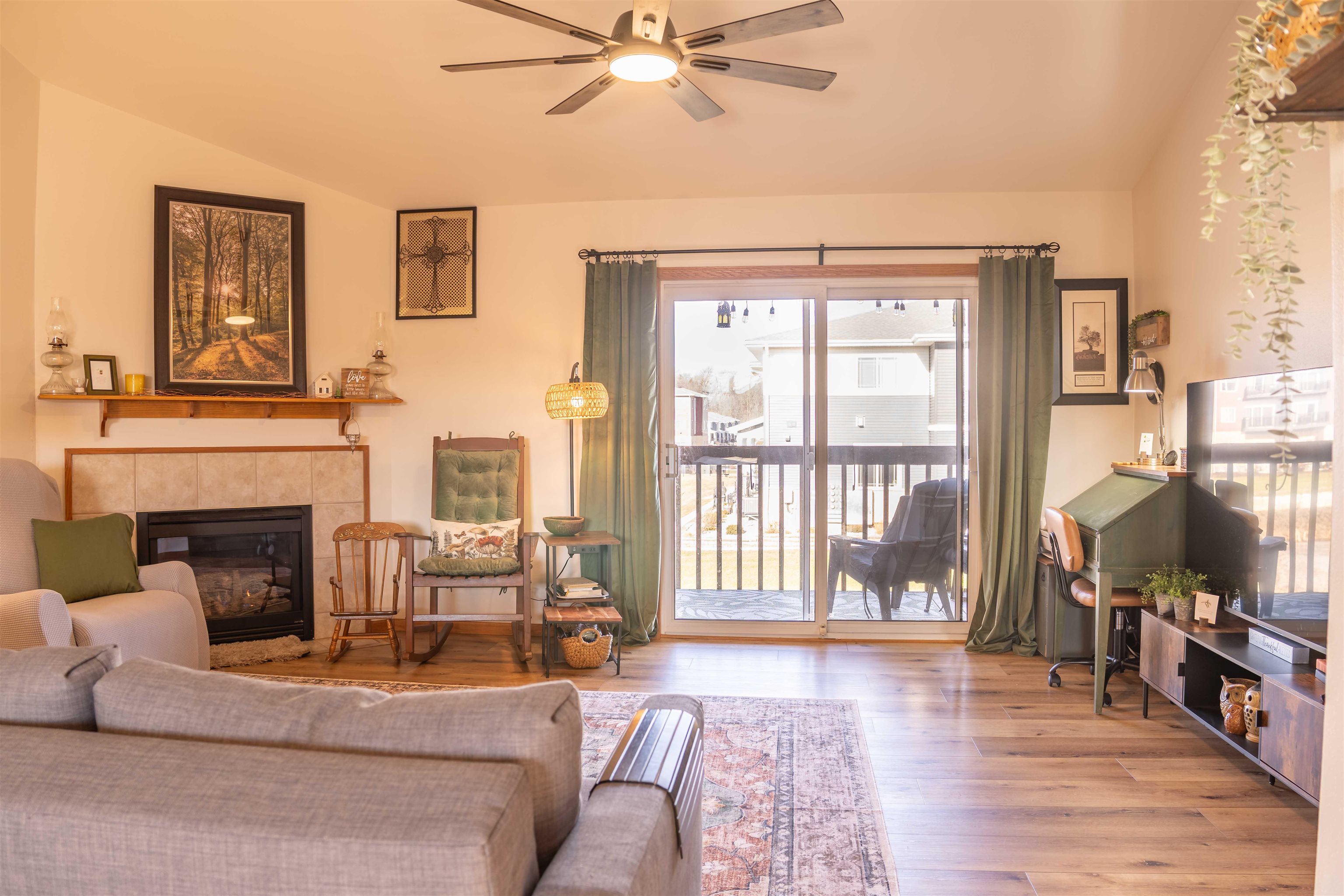 205 Parador Place Cottage Grove, WI 53527 - Photo 5 of 23