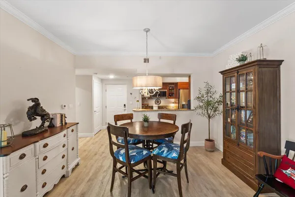 $329,000 | 815 Northwest Flagler Avenue, Unit 201, Stuart, FL 34994