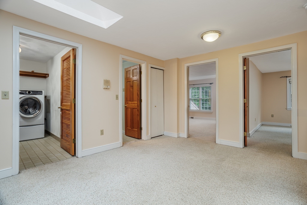 212 Ridgefield Circle, Unit 212B Clinton, MA 01510 - Photo 27 of 42