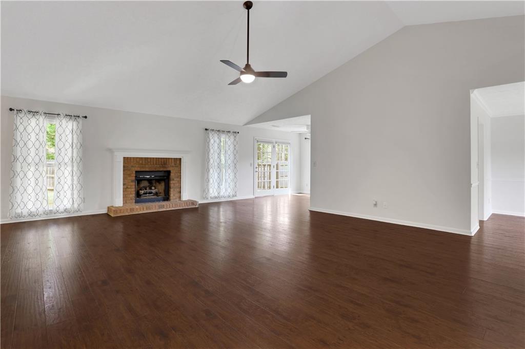 4655 Hampton Square Drive Alpharetta, GA 30022 - Photo 3 of 40