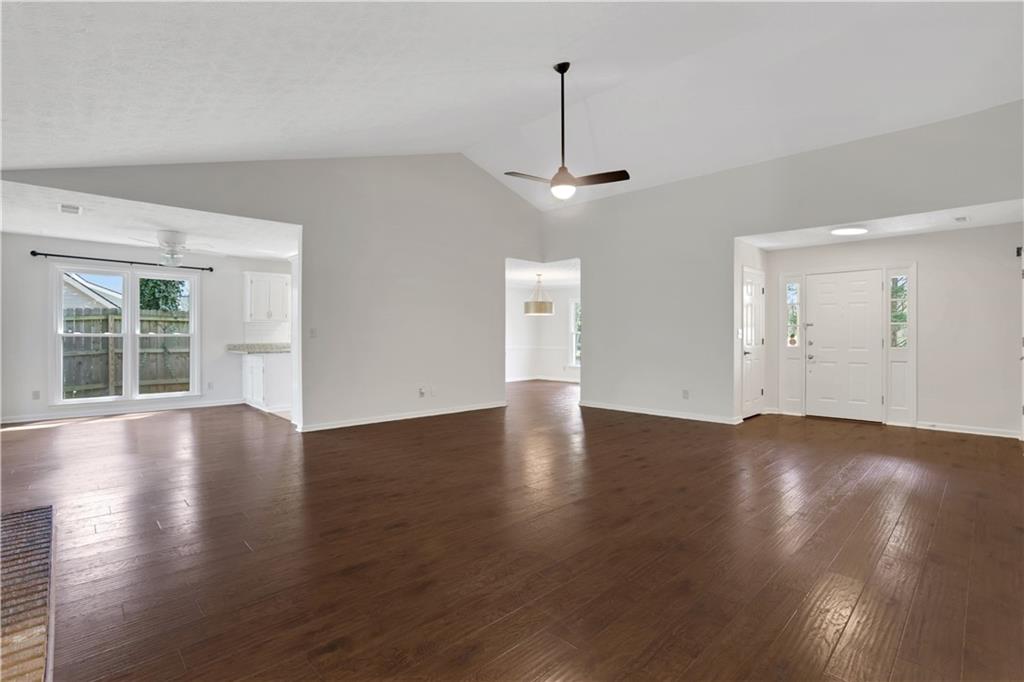 4655 Hampton Square Drive Alpharetta, GA 30022 - Photo 7 of 40