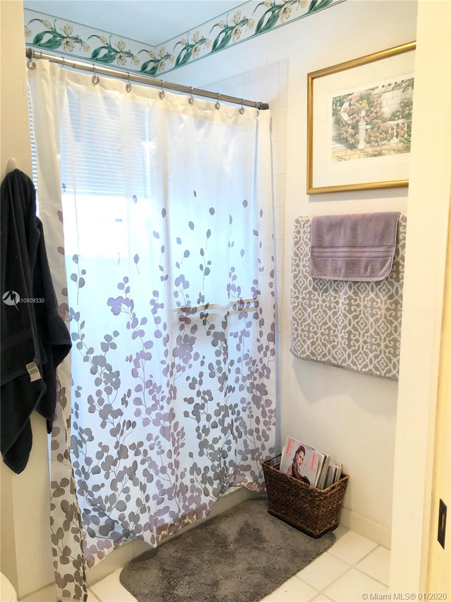 2012 Southeast 26th Lane, Unit 206 Homestead, FL 33035 - Photo 11 of 18