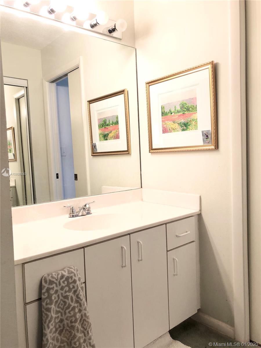 2012 Southeast 26th Lane, Unit 206 Homestead, FL 33035 - Photo 10 of 18