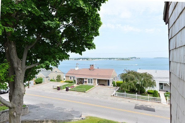 72 Regatta Road Weymouth, MA 02191 - Photo 4 of 27 Gallery Image 4