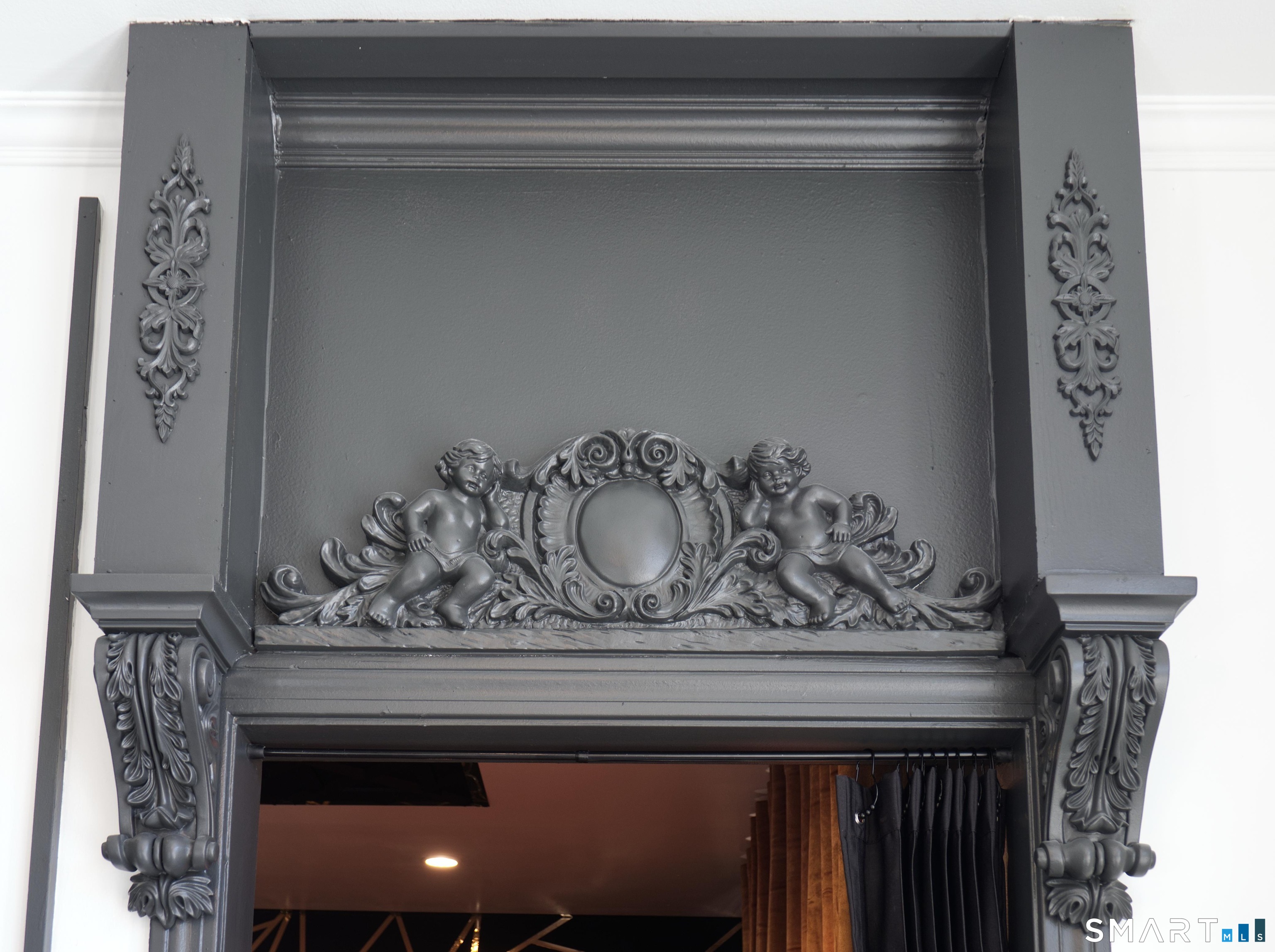 207 Ridgefield Avenue Waterbury, CT 06705 - Photo 26 of 37