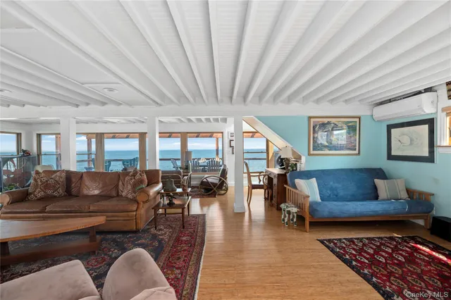 $2,999,000 | 165 Bay Walk, Ocean Beach, NY 11770