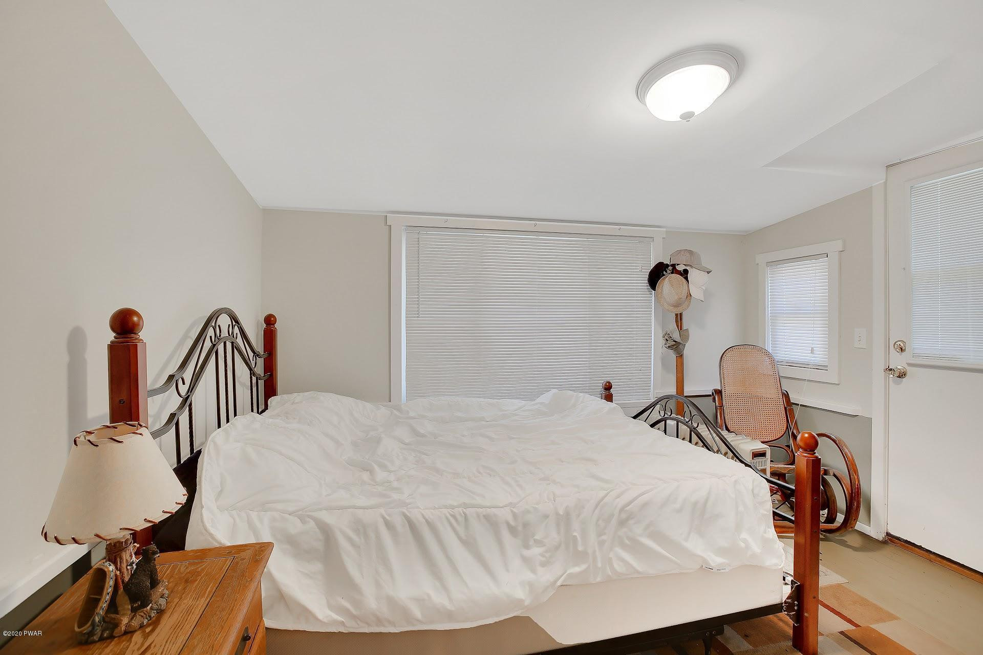 20 Spring Street Hawley, PA 18428 - Photo 15 of 22 16