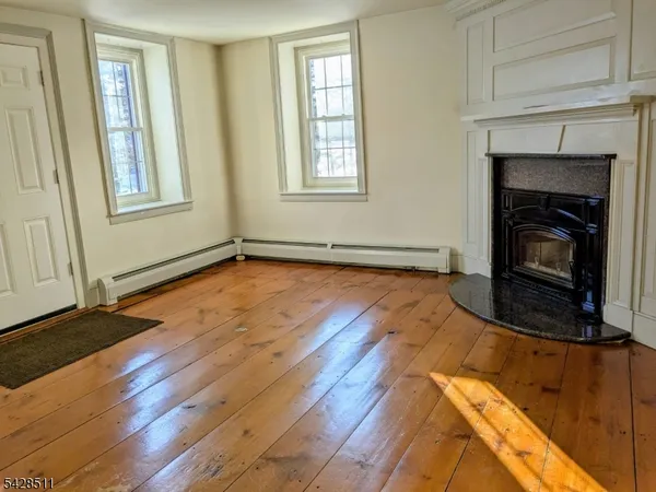 $2,000 | 14 Sandbrook Headquarters Road, Stockton, NJ 08559