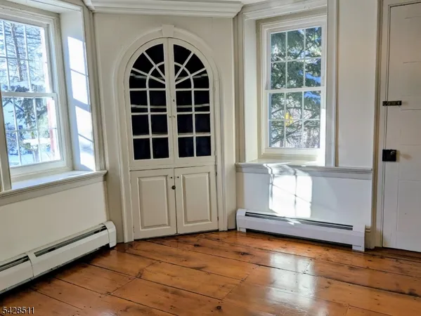$2,000 | 14 Sandbrook Headquarters Road, Stockton, NJ 08559