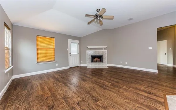 $2,200 | 2016 Falls Creek Drive, Little Elm, TX 75068