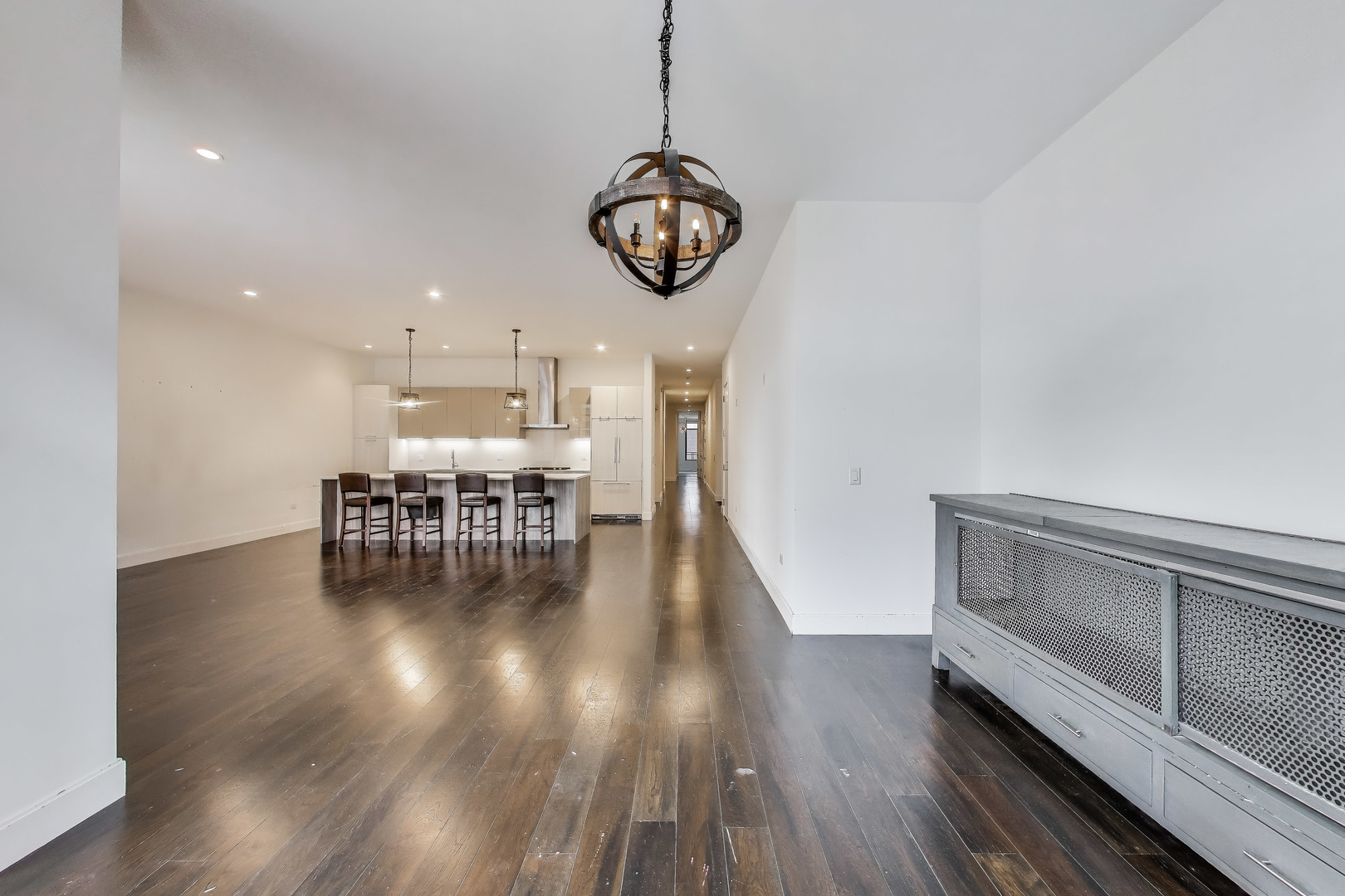 36 North Carpenter Street, Unit 4S Chicago, IL 60607 - Photo 14 of 32 a view of dining room and wooden floor