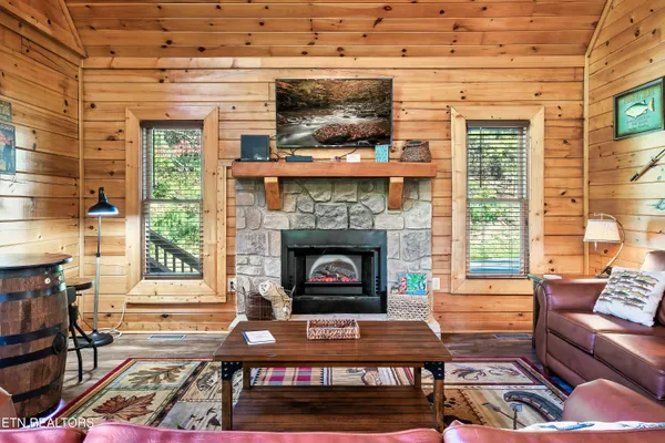 $549,000 | 1915 Leatherwood Lane, Sevierville, TN 37862