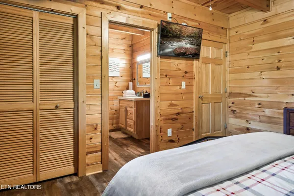 $549,000 | 1915 Leatherwood Lane, Sevierville, TN 37862