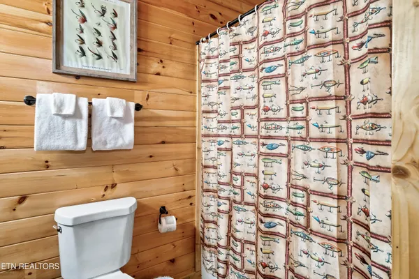 $549,000 | 1915 Leatherwood Lane, Sevierville, TN 37862