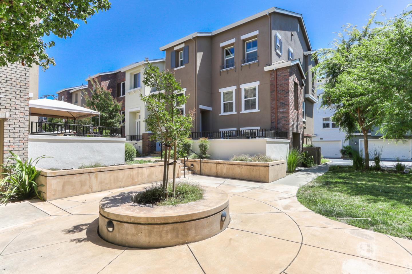 543 Saco Terrace Sunnyvale, CA 94089 - Photo 3 of 50 a building outdoor space with patio furniture and entertaining space