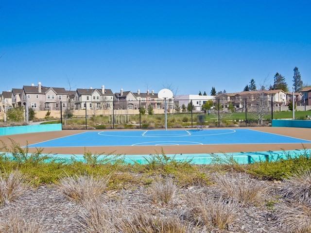 543 Saco Terrace Sunnyvale, CA 94089 - Photo 49 of 50 a view of a park