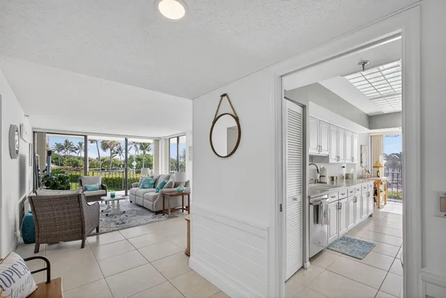 $1,249,000 | 1300 Florida A1A, Unit 201, Jupiter, FL 33477