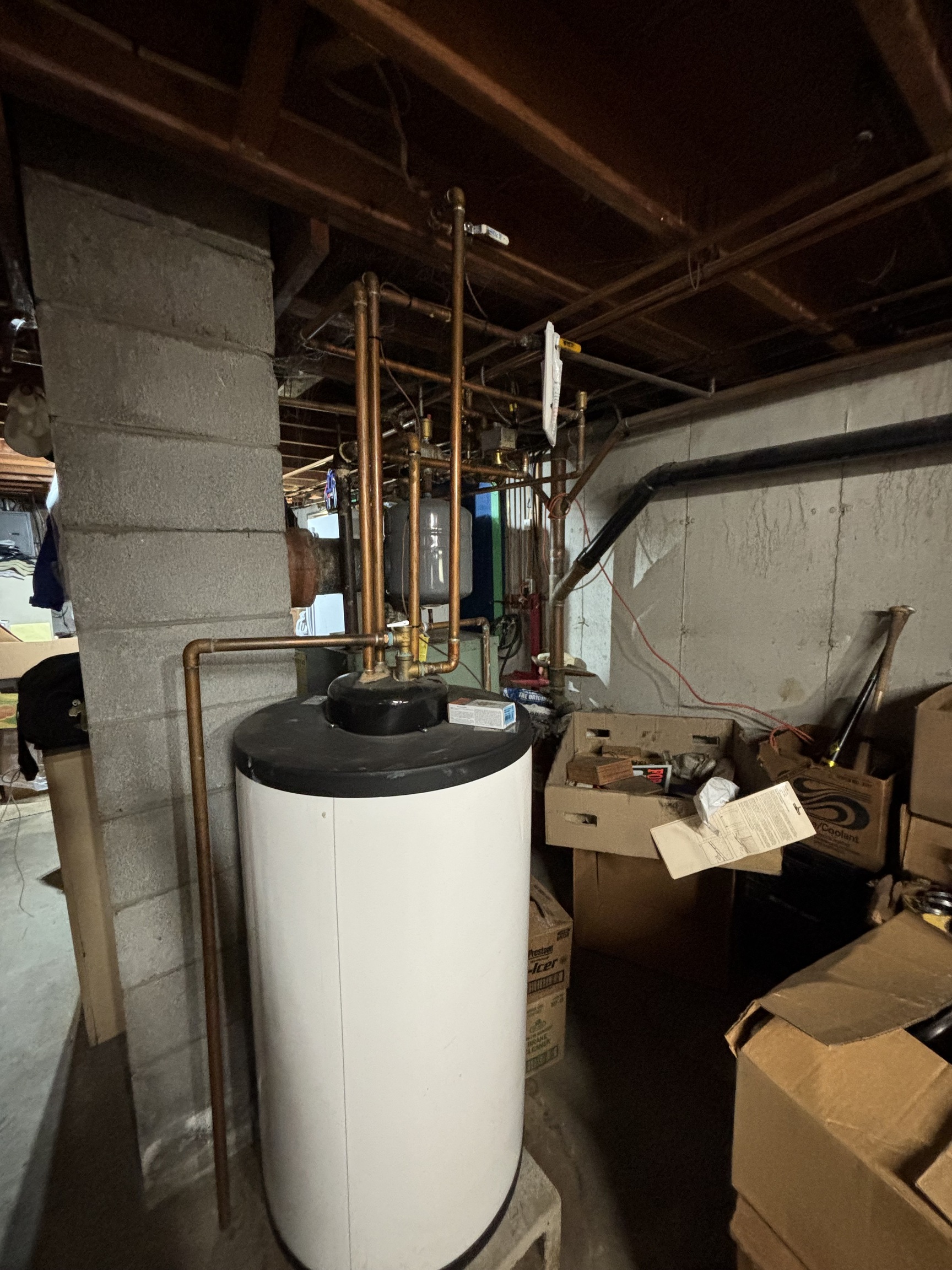 24 Clayton Road Danbury, CT 06811 - Photo 13 of 21