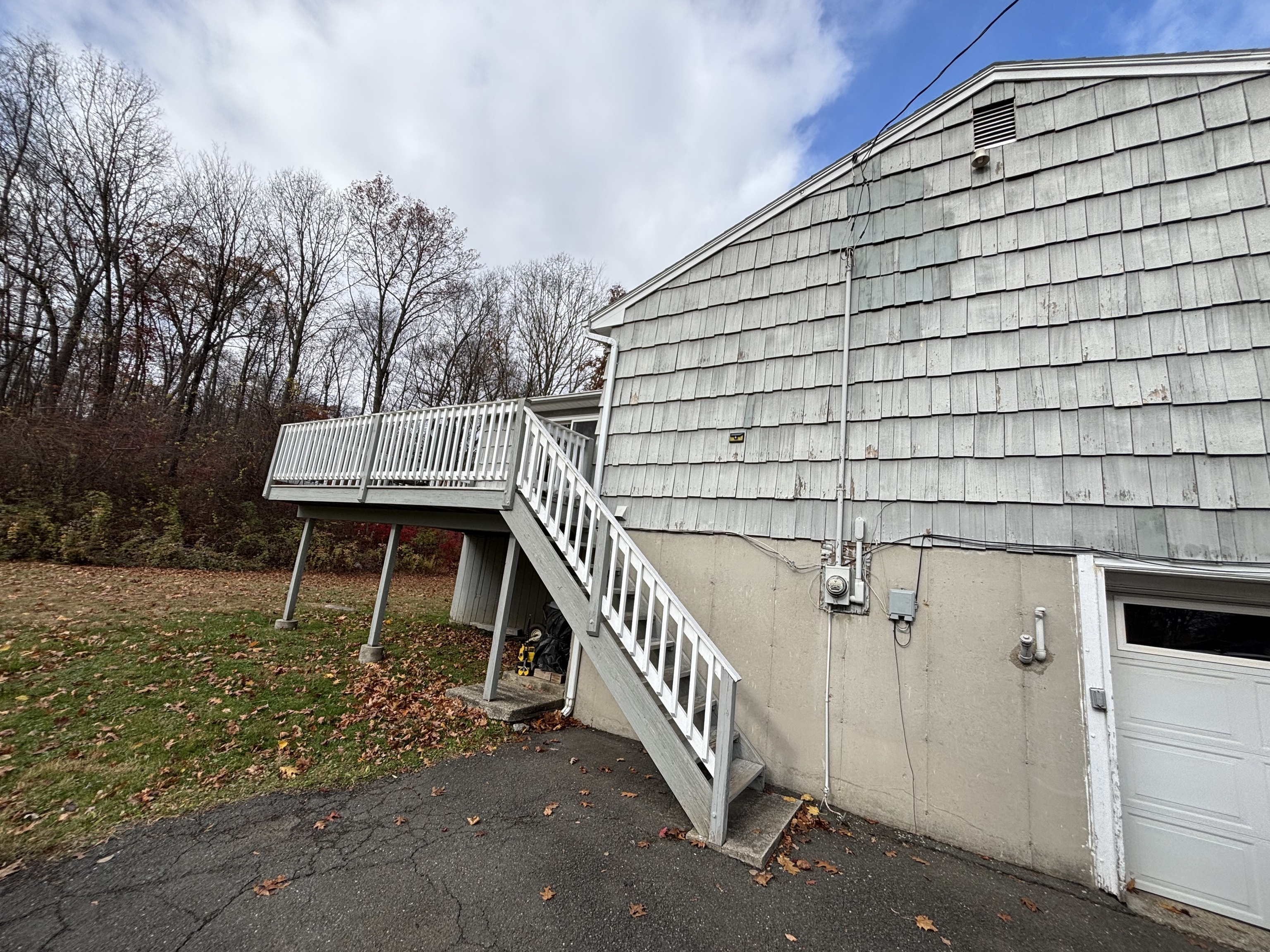 24 Clayton Road Danbury, CT 06811 - Photo 18 of 21