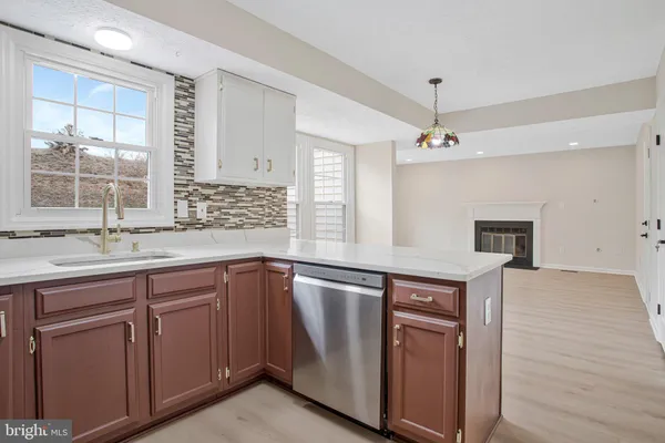 $685,000 | 11630 Sun Cir Way, Columbia, MD 21044