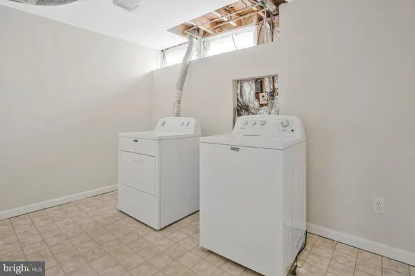$685,000 | 11630 Sun Cir Way, Columbia, MD 21044