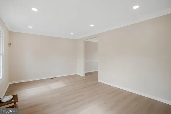 $685,000 | 11630 Sun Cir Way, Columbia, MD 21044